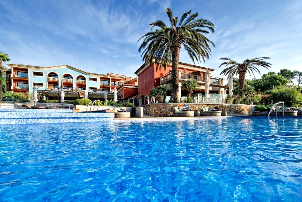 Hotel a Platja D'aro con caricabatterie per auto elettriche