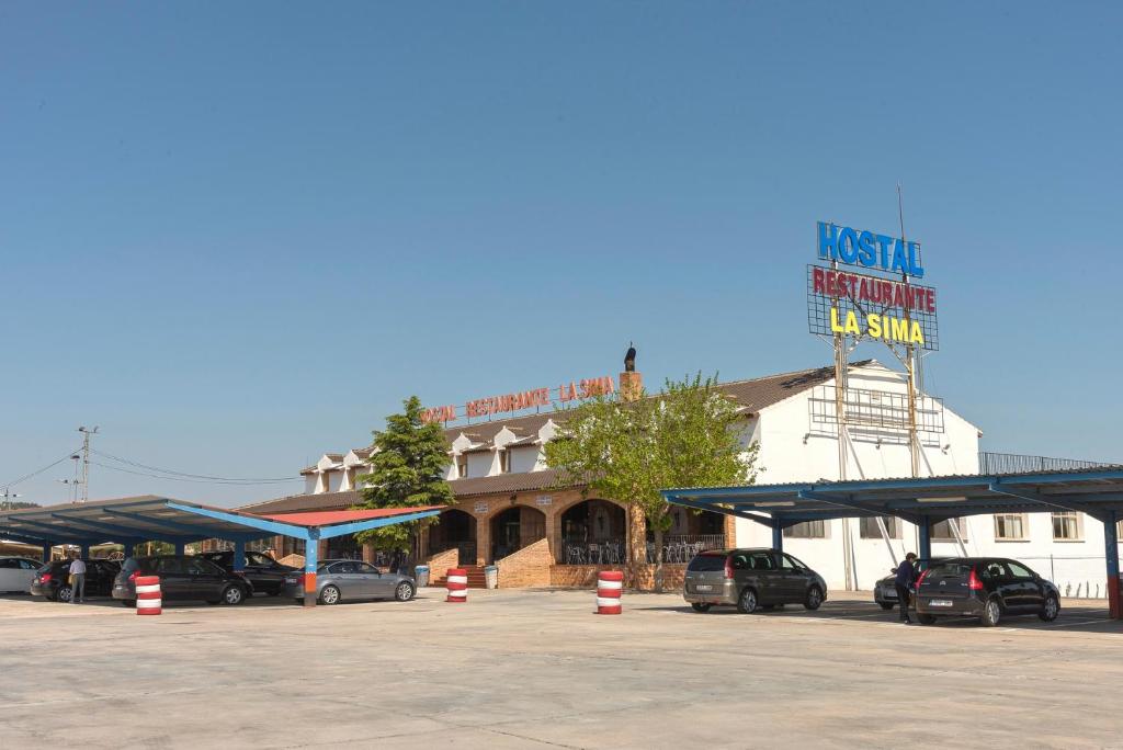 Hotel a Castillo De Garcimuñoz con caricabatterie per auto elettriche