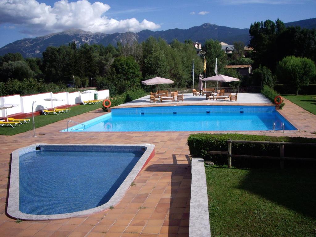 Hotel a Bellver De Cerdanya con caricabatterie per auto elettriche