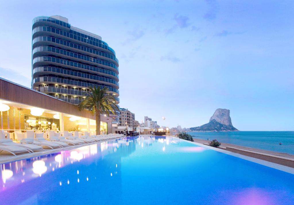 Hotel a Urbanizacion Ricarlos con caricabatterie per auto elettriche