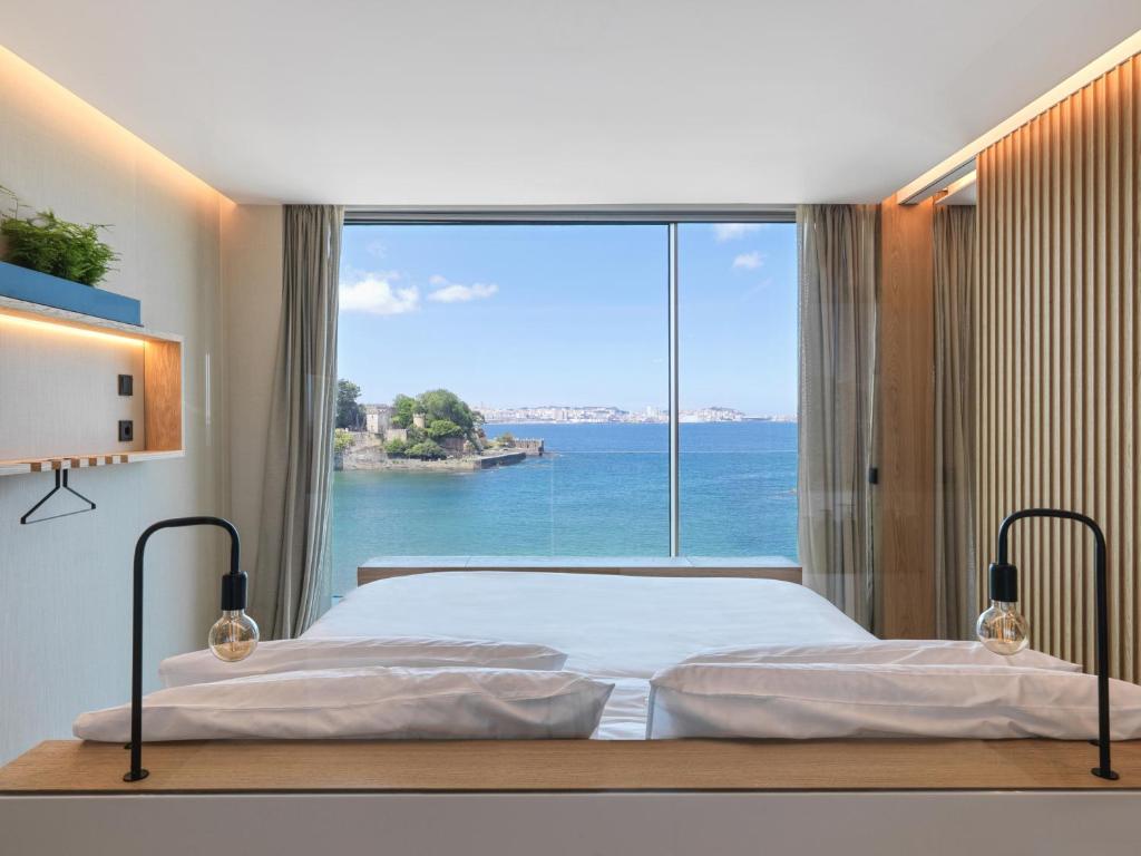 Hotel a O Seixo con caricabatterie per auto elettriche