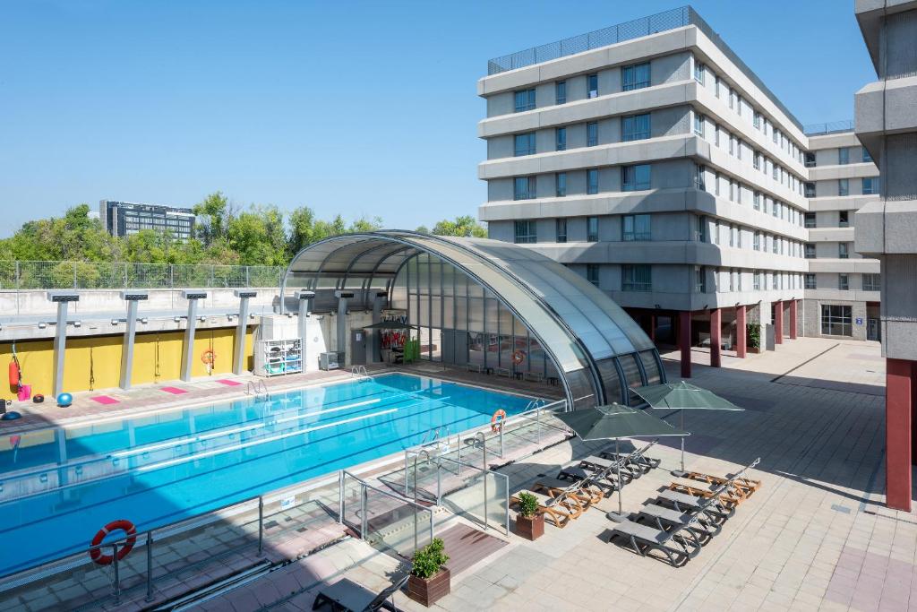 Hotels in Madrid with chargers for electric cars