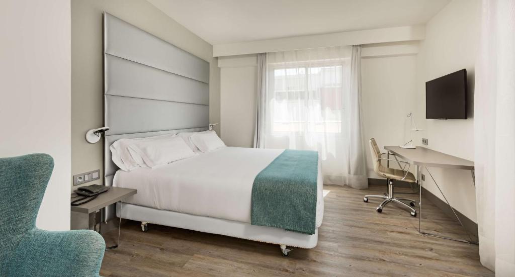 Hotels in Madrid with chargers for electric cars