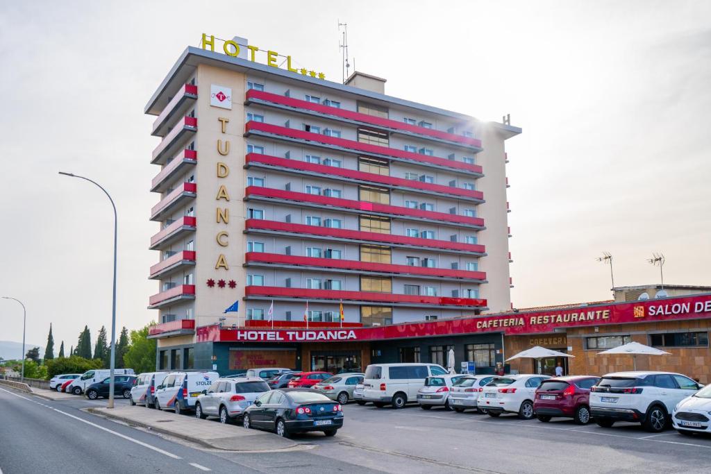 Hotel a Miranda De Ebro con caricabatterie per auto elettriche