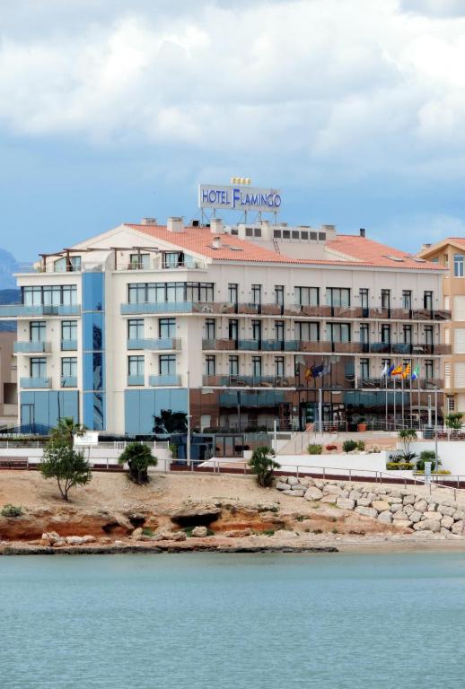 Hotel a L' Ampolla con caricabatterie per auto elettriche