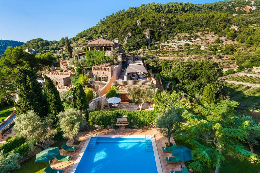 Hotel a Valldemossa con caricabatterie per auto elettriche