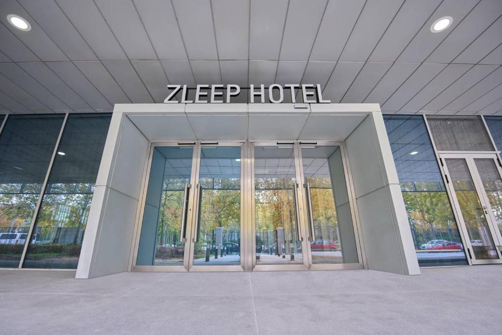 Hotels in Madrid with chargers for electric cars