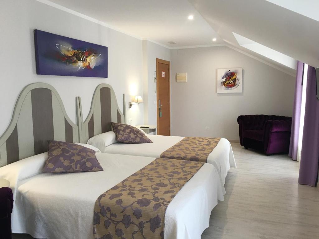 Hotel a Virgen De La Peña con caricabatterie per auto elettriche