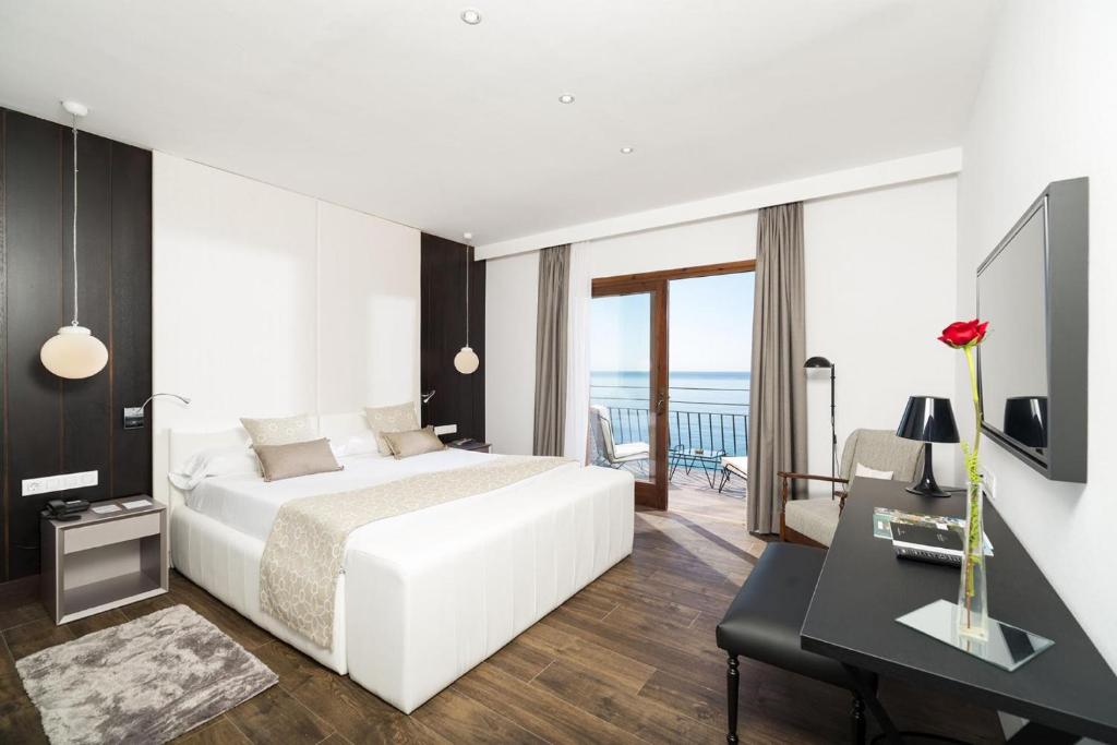 Hotel a Lloret De Mar con caricabatterie per auto elettriche