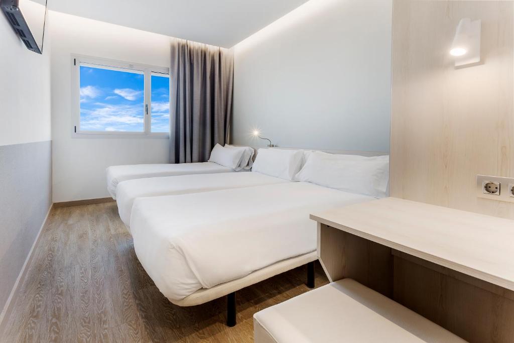 Hotel a Viladecans con caricabatterie per auto elettriche