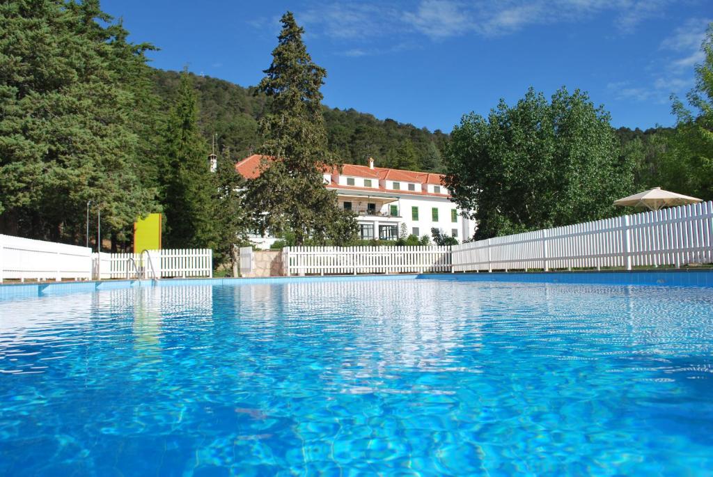 Hotel a Cazorla con caricabatterie per auto elettriche