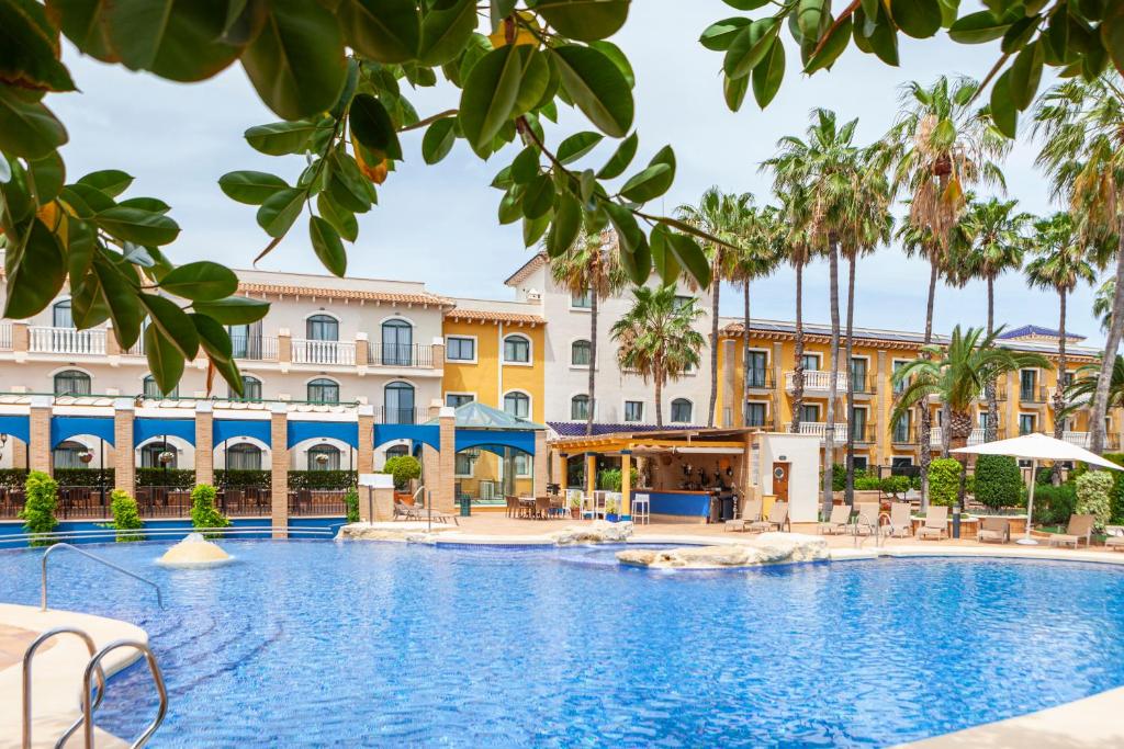 Hotel a Rojales con caricabatterie per auto elettriche