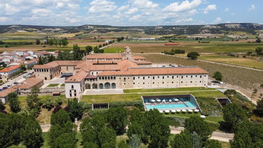 Hotel a Vega Sicilia con caricabatterie per auto elettriche