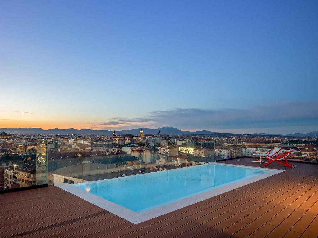 Hotel a Vitoria con caricabatterie per auto elettriche