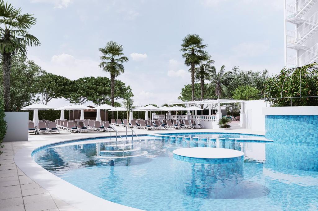 Hotel a Pineda De Mar con caricabatterie per auto elettriche
