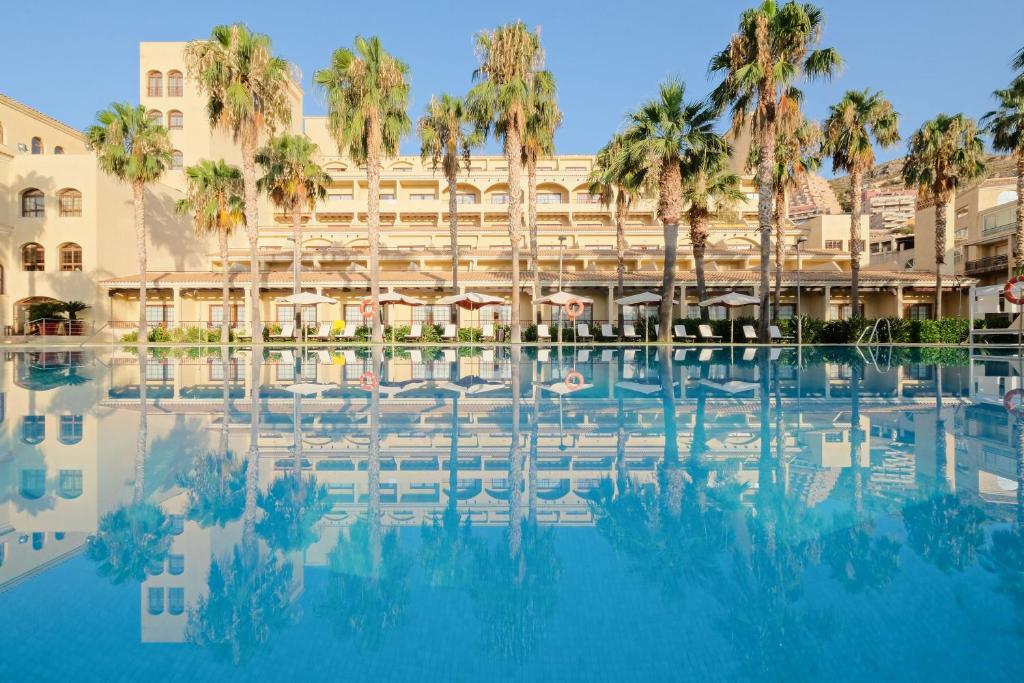 Hotel a La Envia con caricabatterie per auto elettriche