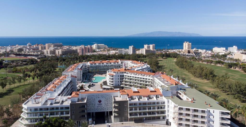 Hotel a Playa De Los Cristianos con caricabatterie per auto elettriche