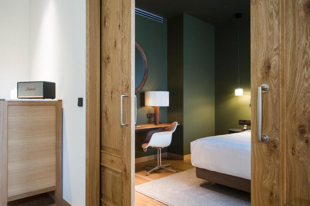 Hotel a Donostia  con caricabatterie per auto elettriche
