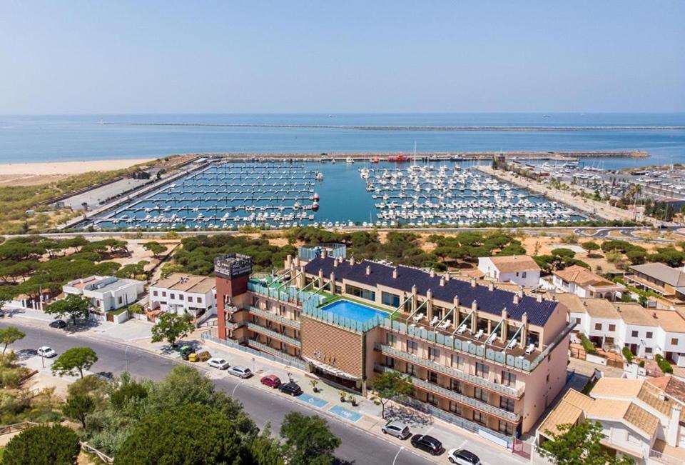 Hotel a Mazagon con caricabatterie per auto elettriche