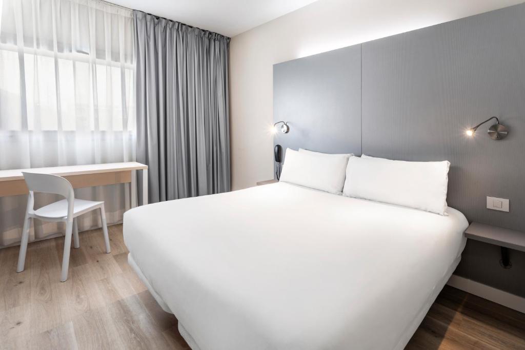 Hotel a Mollet Del Valles con caricabatterie per auto elettriche