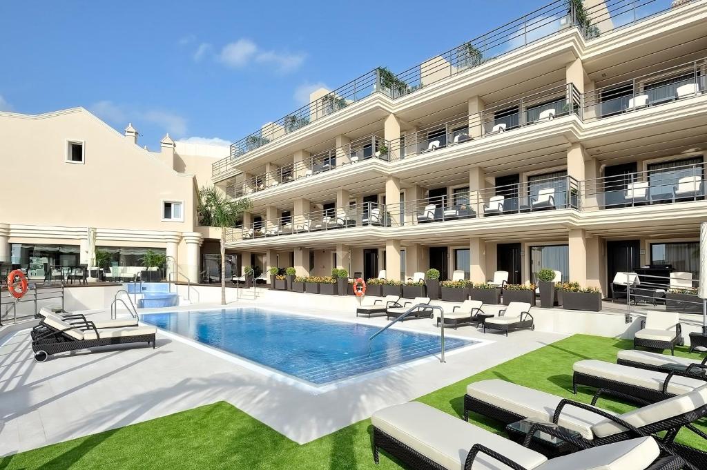 Hotel a La Capellania con caricabatterie per auto elettriche