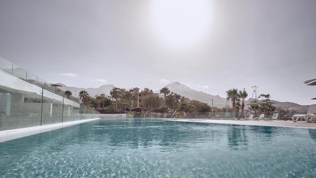 Hotel a Costa Adeje con caricabatterie per auto elettriche
