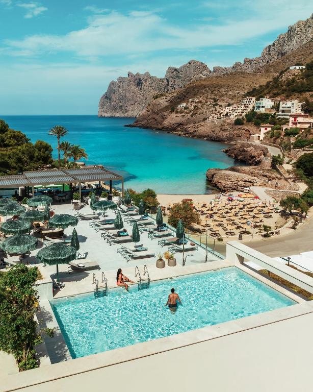 Hotel a PollenÇa con caricabatterie per auto elettriche