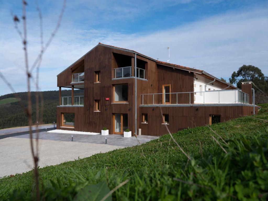 Hotel a San Migel con caricabatterie per auto elettriche