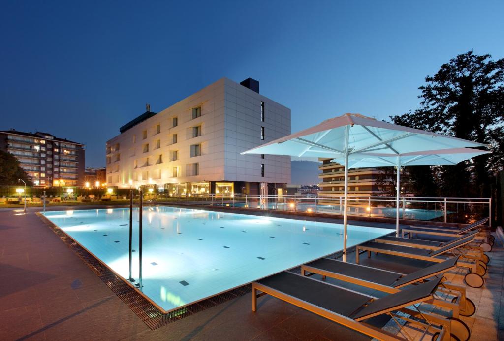 Hotel a Bilbao con caricabatterie per auto elettriche