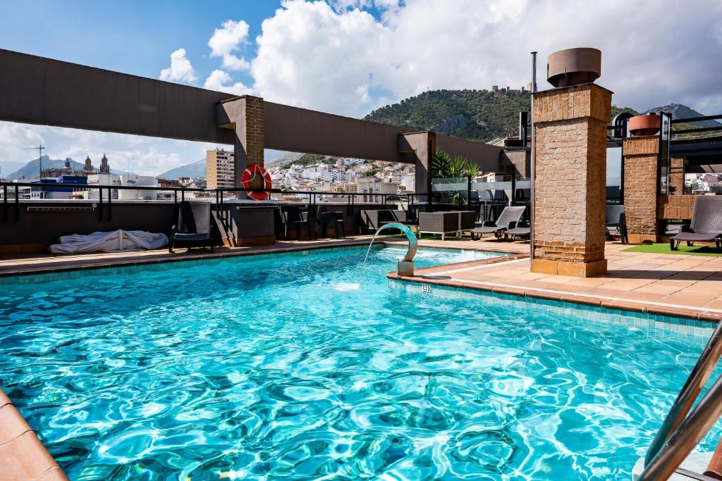 Hotel a Jaén con caricabatterie per auto elettriche