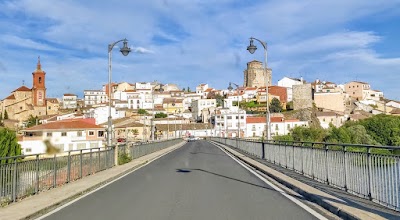 Hotel a Alba De Tormes con caricabatterie per auto elettriche