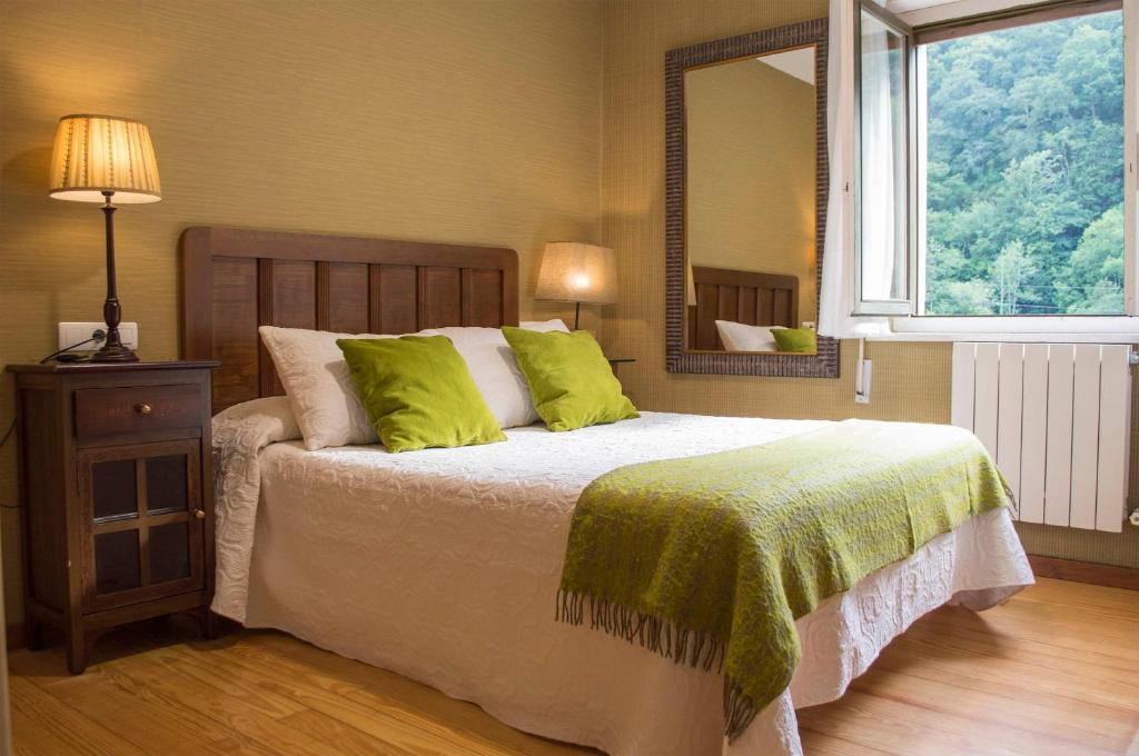 Hotel a Villaverde con caricabatterie per auto elettriche