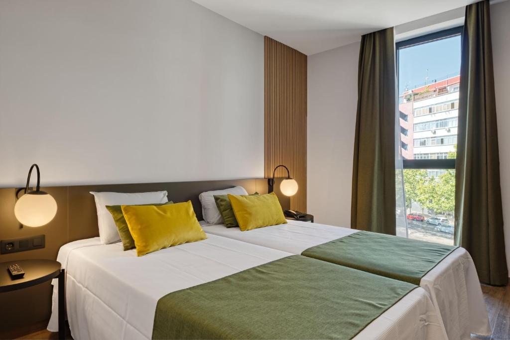 Hotels in Madrid with chargers for electric cars