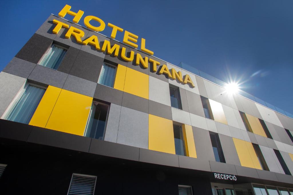 Hotel a La Jonquera con caricabatterie per auto elettriche