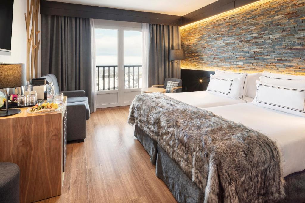 Hotel a Sierra Nevada con caricabatterie per auto elettriche