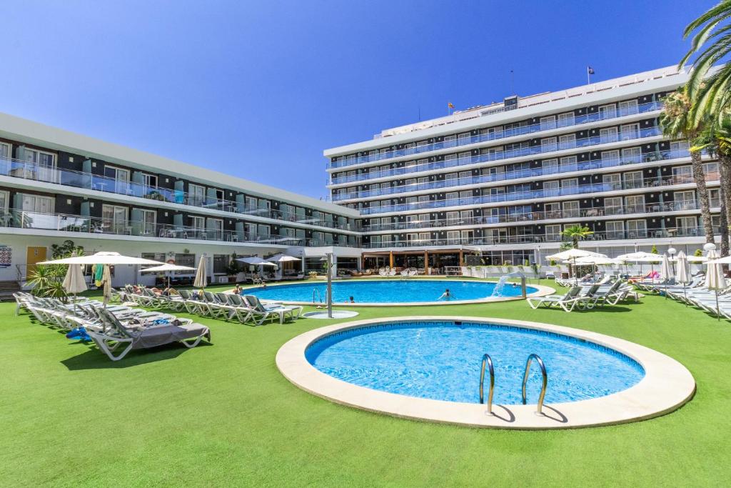 Hotel a Lloret De Mar con caricabatterie per auto elettriche