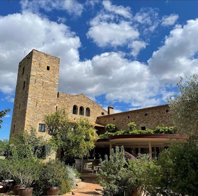 Hotel a Castell D'emporda con caricabatterie per auto elettriche