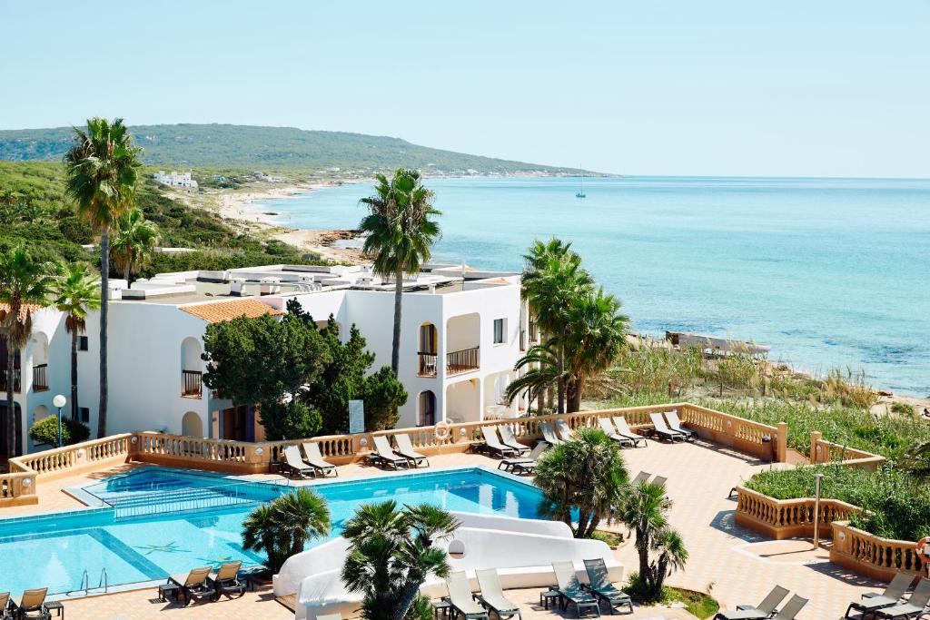 Hotel a Sant Francesc De Formentera con caricabatterie per auto elettriche