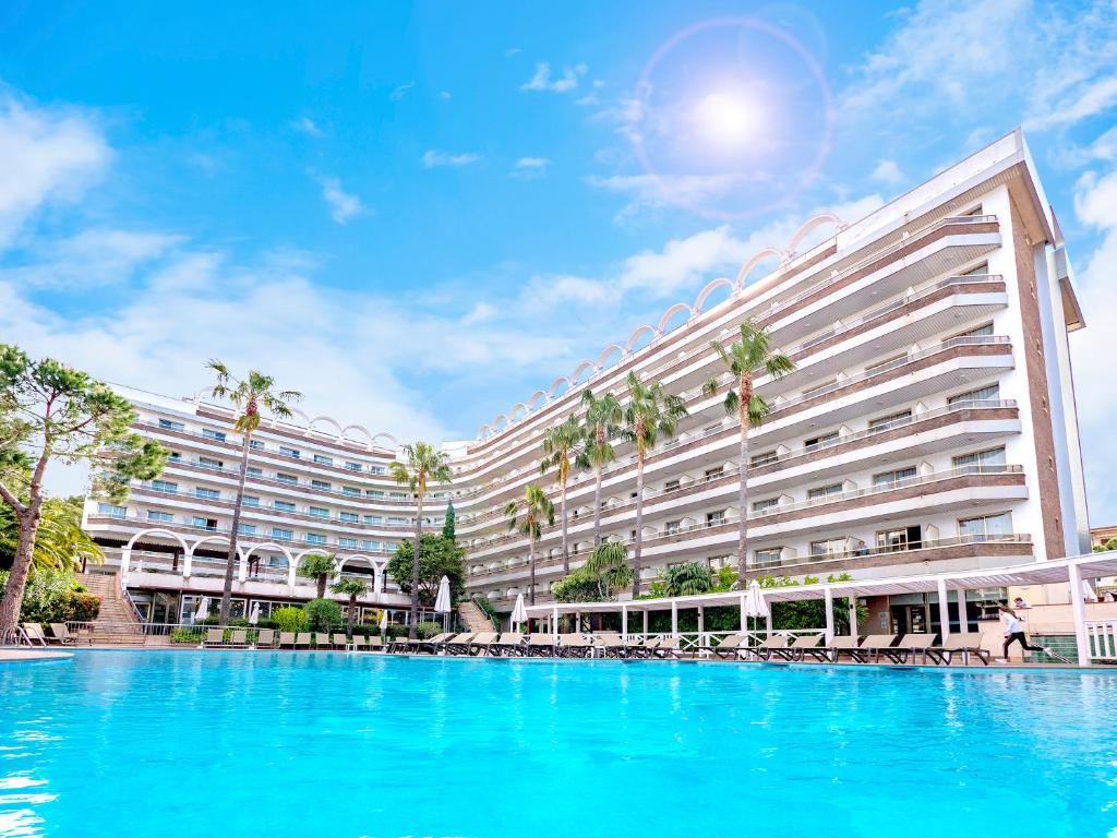 Hotel a Salou con caricabatterie per auto elettriche