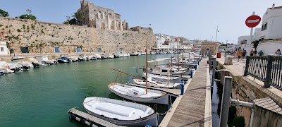 Hotel a Ciutadella De Menorca con caricabatterie per auto elettriche
