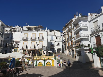 Hotel a Competa con caricabatterie per auto elettriche