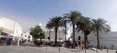 Hotel a Conil De La Frontera con caricabatterie per auto elettriche