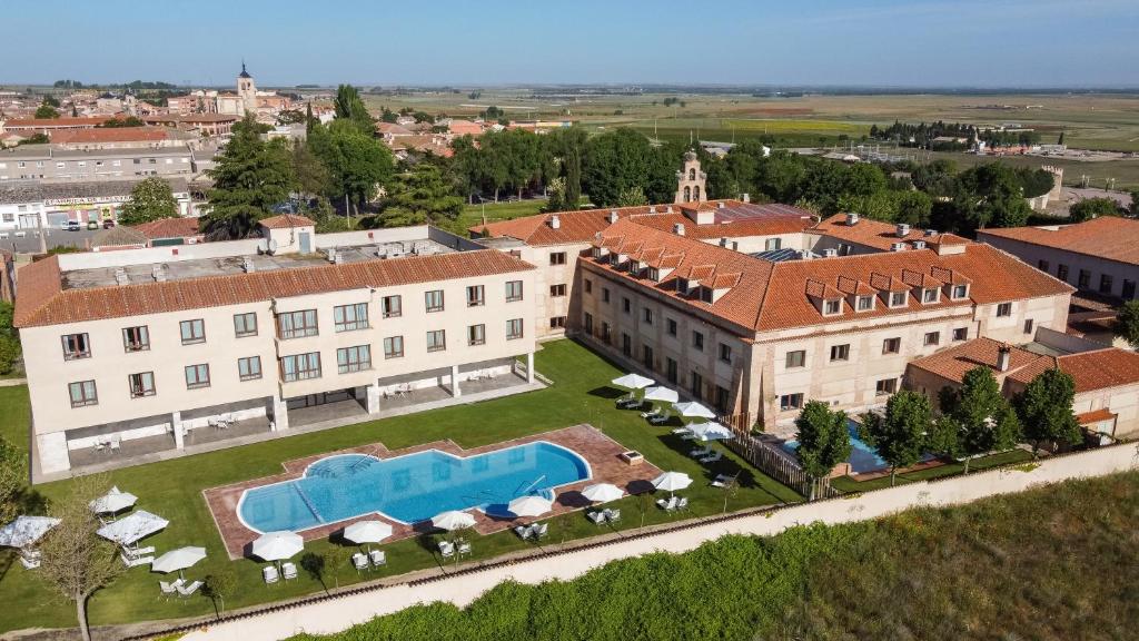 Hotel a Olmedo con caricabatterie per auto elettriche