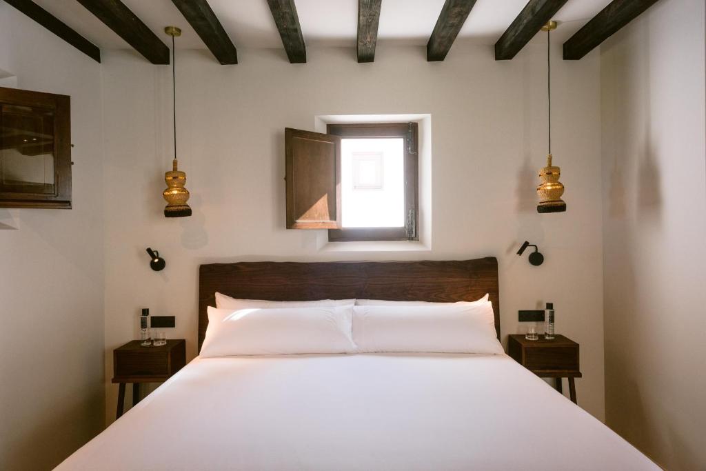 Hotel a Talamanca con caricabatterie per auto elettriche