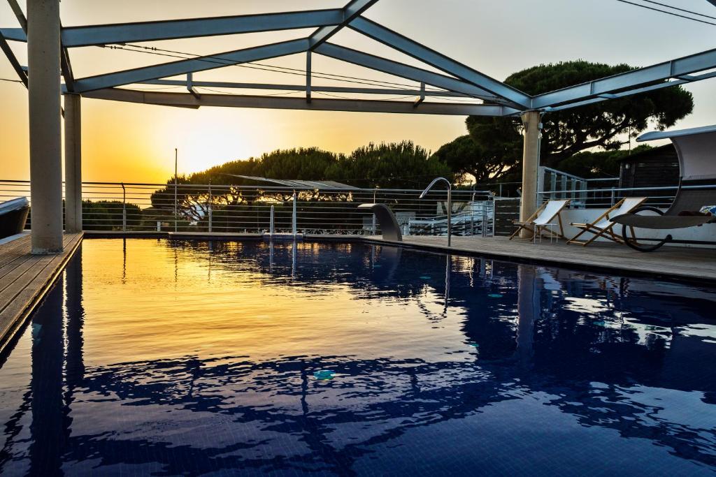 Hotel a Mazagon con caricabatterie per auto elettriche
