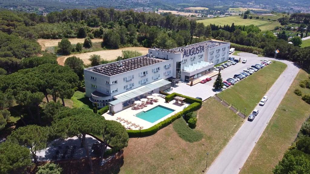 Hotel a Vilanova Del Valles con caricabatterie per auto elettriche
