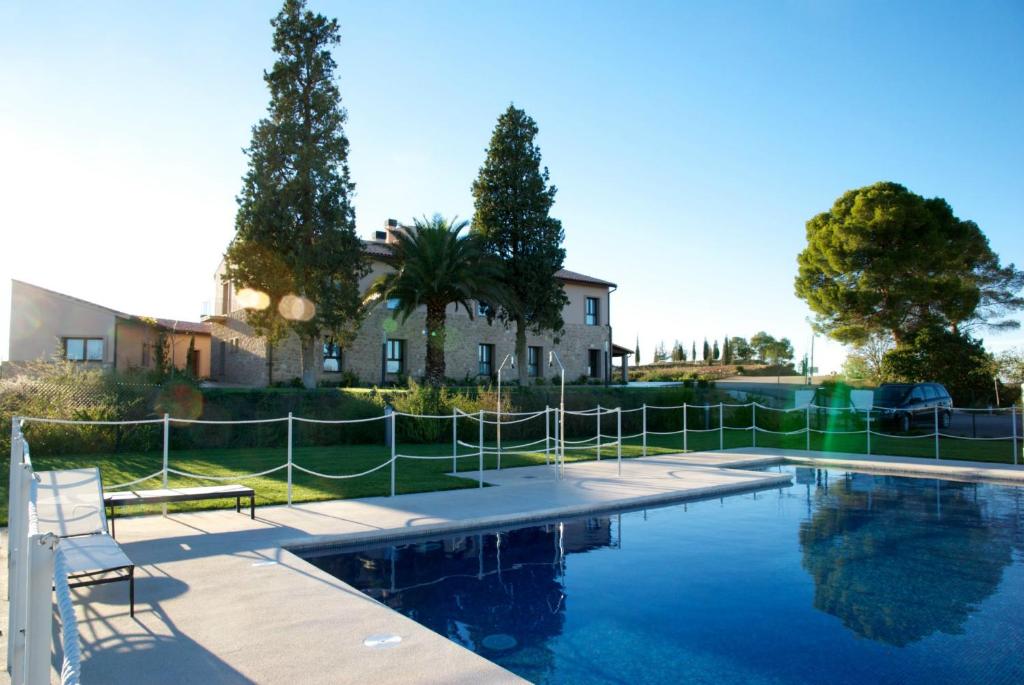Hotel a Alcañiz con caricabatterie per auto elettriche