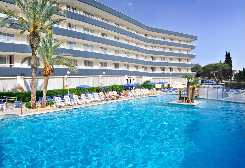 Hotel a Lloret De Mar con caricabatterie per auto elettriche