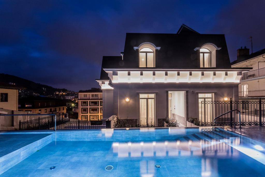 Hotel a Donostia  con caricabatterie per auto elettriche