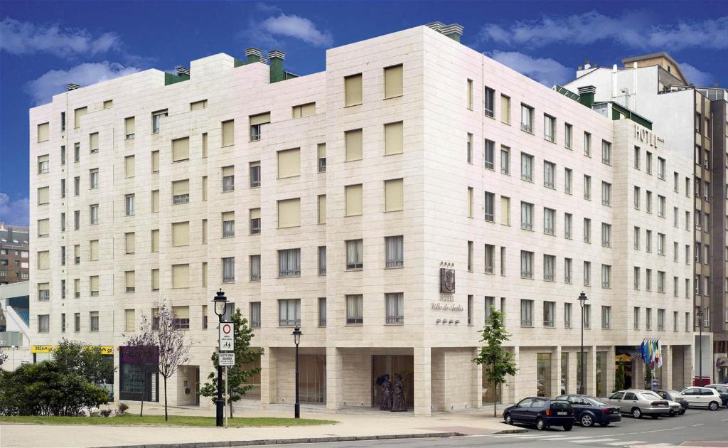 Hotel a Avilés con caricabatterie per auto elettriche